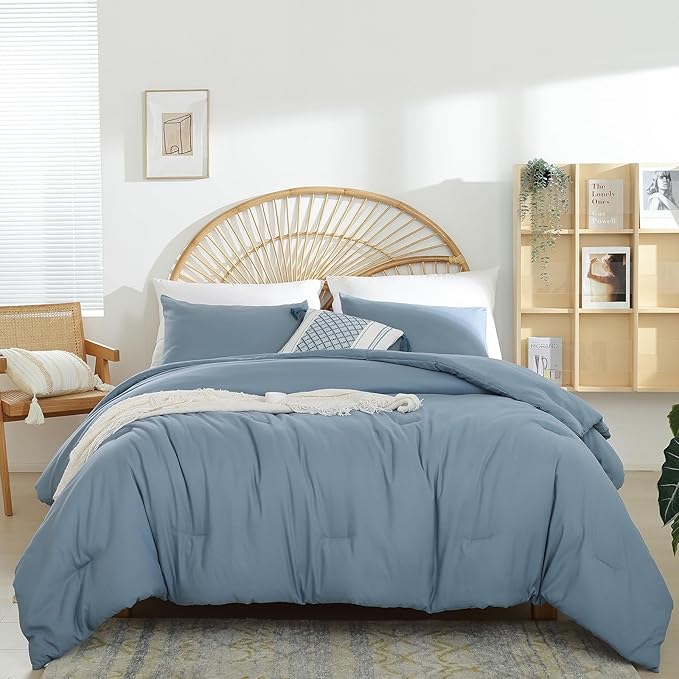 Dusty Blue Comforter Set King Size - 3 Pieces Lightweight Solid Grayish Blue Bedding Comforter Set - All Season Fluffy Microfiber Bed Set (1 Comforter, 2 Pillowcases) - LeafyLoom