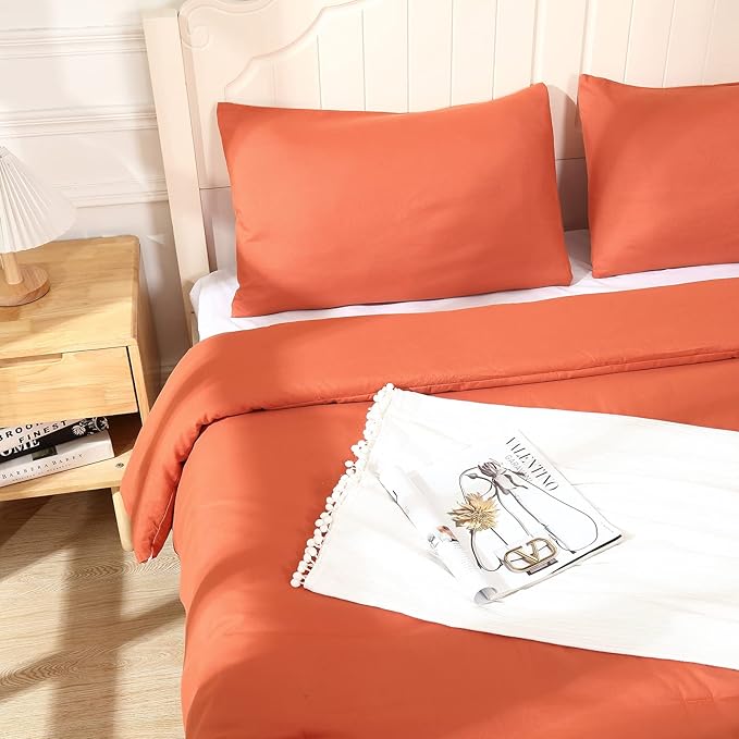Terracotta Comforter King Size, Modern Burnt Orange Bedding Set, Cute Soft & Lightweight Chic Microfiber Bed Sets, 3 pcs-1 Comforter & 2 Pillowcases (104"x90") - LeafyLoom