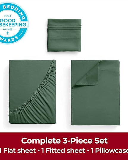 Mellanni Twin Sheets Set - 3 PC Iconic Collection Bedding Sheets & Pillowcases - Hotel Luxury, Extra Soft, Cooling Bed Sheets - Deep Pocket up to 16 inch (Twin, Emerald Green) - LeafyLoom