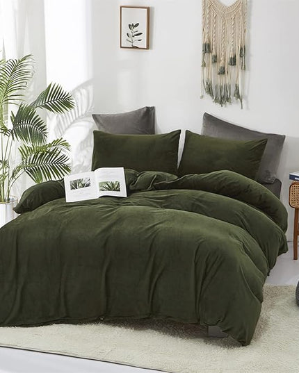 Dark Green Velvet Comforter Set King Army Green Flannel Velvet Bedding Comforter Set All Deep Green 3 PCs Shaggy Soft Warm and Durable Flannel Blanket King Women Green Velvet Bedding Set - LeafyLoom