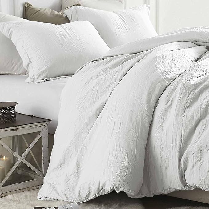 ETDIFFE White Comforter Set Queen Size, 3 Piece Aesthetic Modern Bedding Set - Soft & Lightweight All Season Microfiber Down Alternative Bed Comforter with 2 Pillow Shams for Women Men - LeafyLoom
