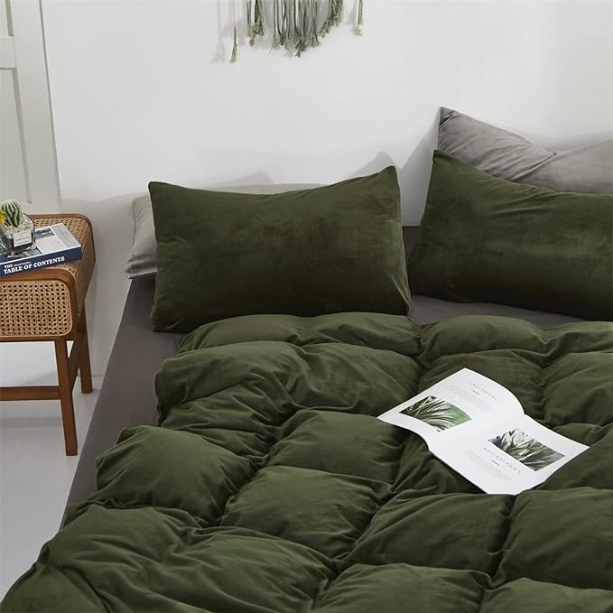 Dark Green Velvet Comforter Set Cal King Army Green Flannel Velvet Bedding Comforter Deep Green 3 PCs Shaggy Soft Warm and Durable Flannel Blanket California King Women Green Velvet Bedding - LeafyLoom