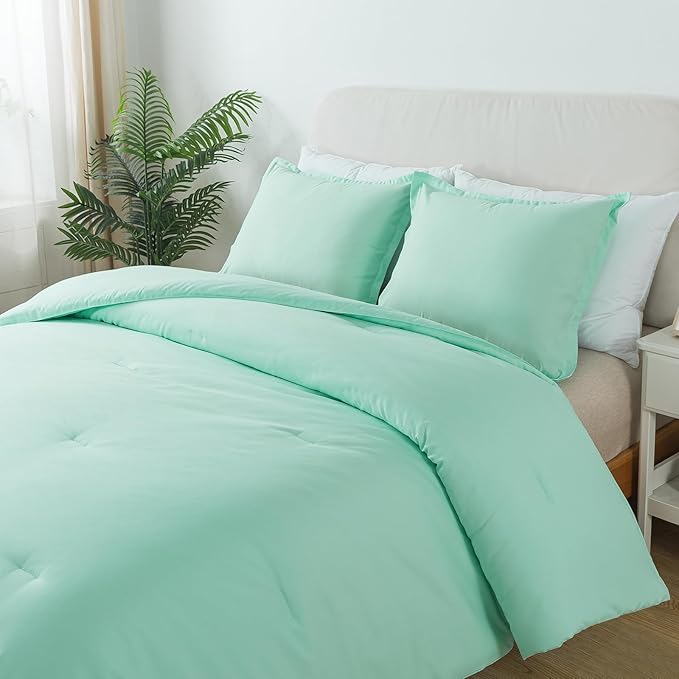 Sage Green Comforter Set Twin Size, Lightweight Down Alternative Soft Boho Bedding Comforter Set, Breathable Fluffy Skin-Friendly Comforter (68"x90") for All Seasons with Pillowcase - LeafyLoom