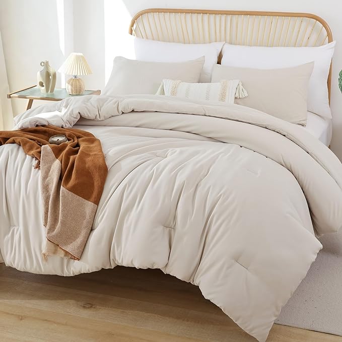 ROSGONIA California King Comforter Set Beige, 3pcs (1 Boho Cal King Comforter & 2 Pillowcases), All Season Bedding Soft Bedspread Blanket Quilt - LeafyLoom