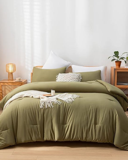 Olive Green Queen Comforter Set 3PCS Farmhouse Bed Comforter Set Queen Size Soft Lightweight Down Alternative Microfiber Comforter for All Season (1 Comforter, 2 Pillowcases) - LeafyLoom