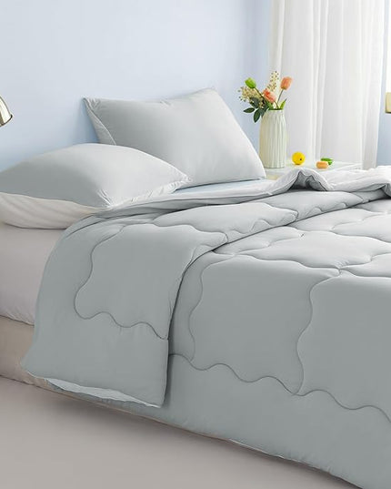 COTTEBED Reversible Comforter Sets KING Size Bed, Jersey Knit T-Shirt Feel Bedding Down Comforters Quilt & Pillowcase -Super Soft Cozy Lightweight All Season (Light Grey and White California Cal/King) - LeafyLoom