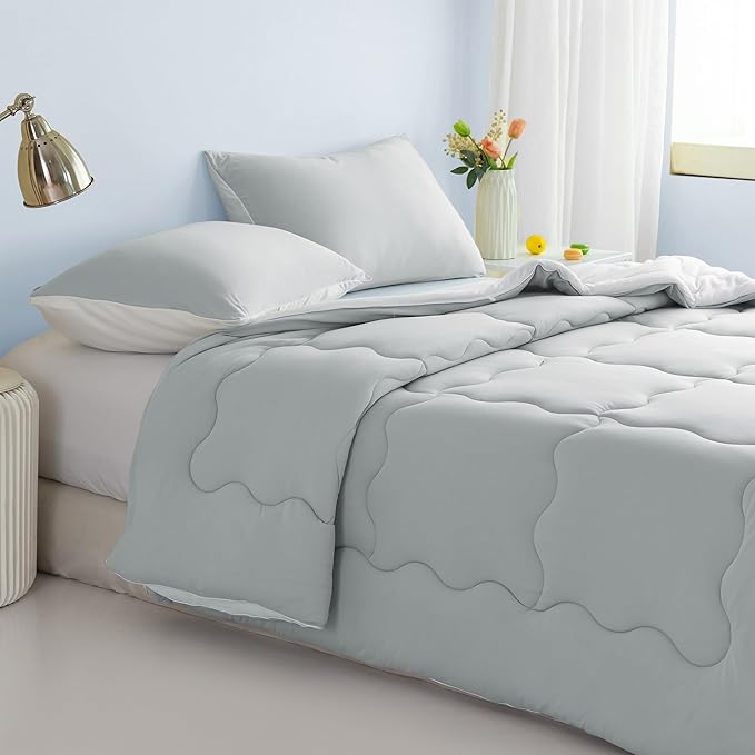 COTTEBED Reversible Comforter Sets KING Size Bed, Jersey Knit T-Shirt Feel Bedding Down Comforters Quilt & Pillowcase -Super Soft Cozy Lightweight All Season (Light Grey and White California Cal/King) - LeafyLoom