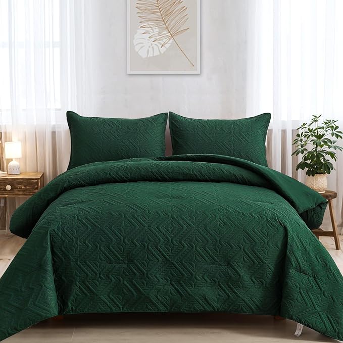 WONGS BEDDING Emerald Green Comforter Set King Size(104“×90”), Boho Geometric Textured Bedding Comforter Sets - 3 Pieces Reversible Soft Microfiber Ultrasonic Bedding with 2 PillowCases - LeafyLoom