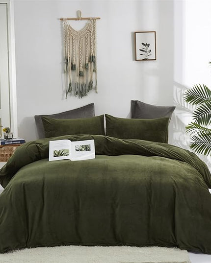 Dark Green Velvet Comforter Set King Army Green Flannel Velvet Bedding Comforter Set All Deep Green 3 PCs Shaggy Soft Warm and Durable Flannel Blanket King Women Green Velvet Bedding Set - LeafyLoom