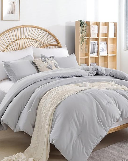 Full Size Comforter Modern Light Grey 3PCS Microfiber Bed Comforter Sets for All Season Comforter for Men, Women and Girls Soft Lightweight Bedding Set - LeafyLoom