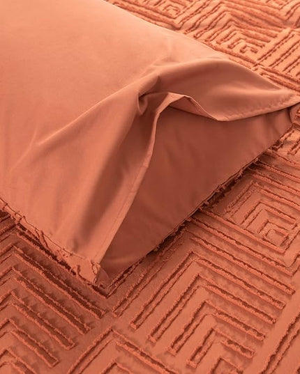 Queen Comforter Set, Tufted Terracotta Comforter Set Queen, Boho Bedding Comforter Sets Extra Fluffy, Ideal for All Seasons 3 Pieces (1 Comforter, 2 Pillowcases) - LeafyLoom