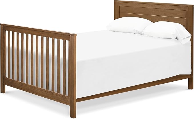 DaVinci Fairway 4-in-1 Convertible Crib in Stablewood, Greenguard Gold Certified - LeafyLoom