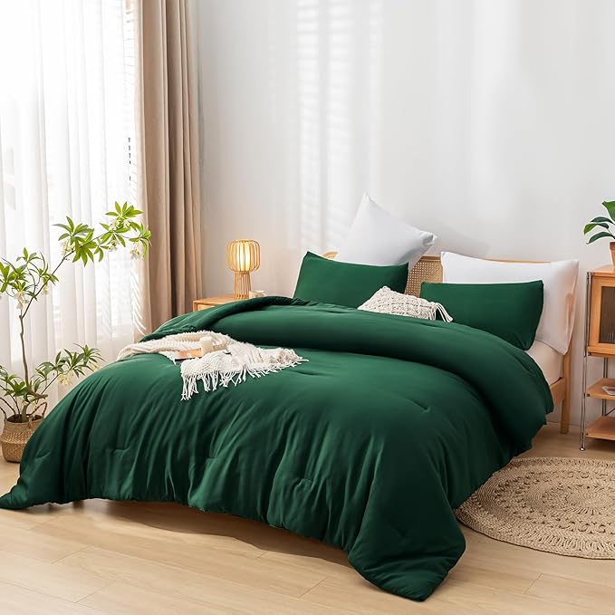 Queen Comforter Set Boho Emerald Green Comforter with 2Pillowcases Soft Microfiber Dark Green 3 Piece Bedding Comforter Set for All Season - LeafyLoom
