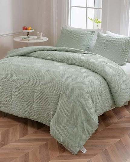 King Size Comforter Set, Sage Green Tufted design King Bed Comforter, Boho Bedding Comforter Extra Fluffy, Ideal for All Seasons 3 Pieces (1 Comforter, 2 Pillowcases) - LeafyLoom