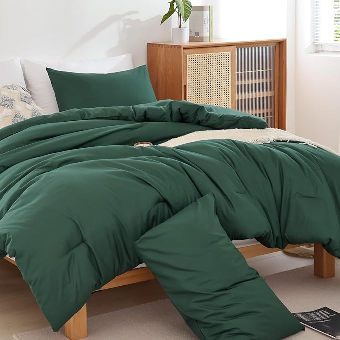 ROSGONIA Twin Comforter Set for College Girls Boys Dark Emerald Green, 1 Comforter 1 Pillowcase,Soft Dorm Bedding All Season Kids Comforter Sets - LeafyLoom