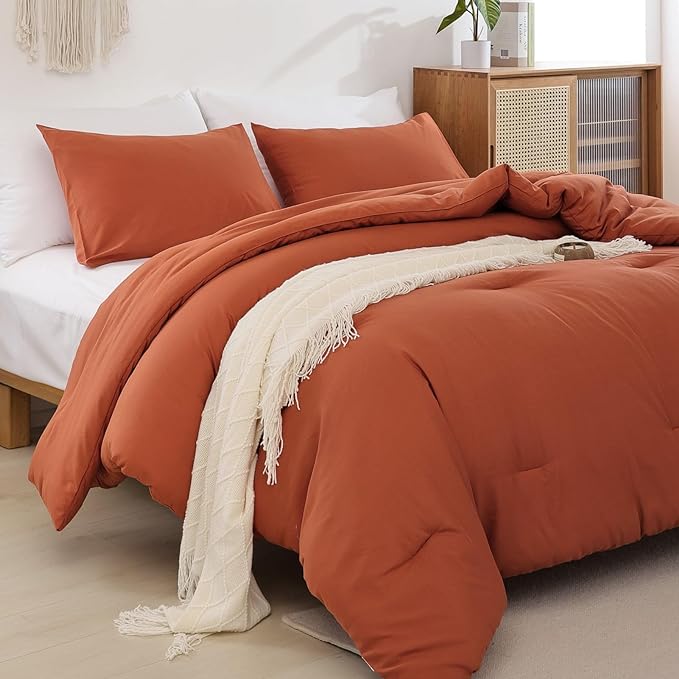 ROSGONIA King Size Comforter Set Burnt Orange,3pcs(1 Terracotta Comforter & 2 Pillowcases) Lightweight Boho Rust Fall Bedding Blanket All Season Quilt - LeafyLoom