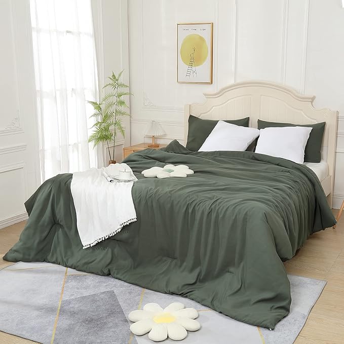 Emerald Green Comforter Twin Size, Modern Bedding Set for Girls/Women, Cute Soft & Lightweight Chic Microfiber Bed Sets, 2pc- 1 Comforter & 1 Pillowcase (66x90 Inches) - LeafyLoom