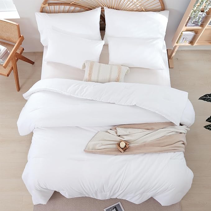King Size Comforter Set Soft Microfiber 3 Piece Comforters Set for Men, Women and Girls White Lightweight Alternative Comforter for All Season (1 Comforter, 2 Pillowcases) - LeafyLoom