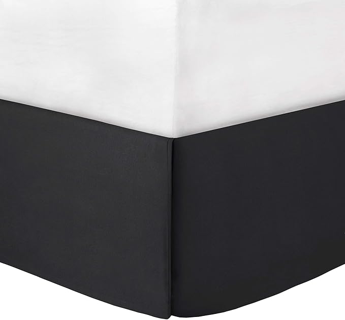 Madison Park Cozy Comforter Set Casual Blocks Design All Season, Matching Bed Skirt, Decorative Pillows, King (104 in x 92 in), Dune Black/Grey, 7 Piece - LeafyLoom