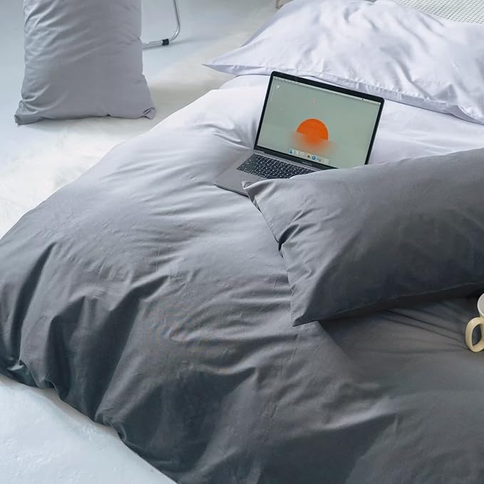 Gradient Gray Comforter Set Ombre White Gray Bedding Set Queen Women Aesthetic Comforter 3 PCs Gray Color Bed Comforter Set Queen Gradient White and Gray Comforter Set Queen - LeafyLoom