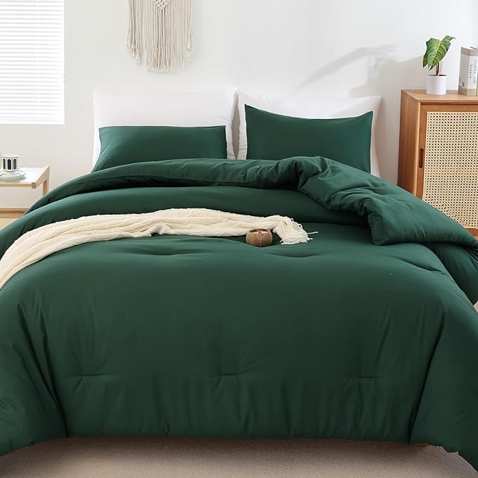ROSGONIA Twin Comforter Set for College Girls Boys Dark Emerald Green, 1 Comforter 1 Pillowcase,Soft Dorm Bedding All Season Kids Comforter Sets - LeafyLoom