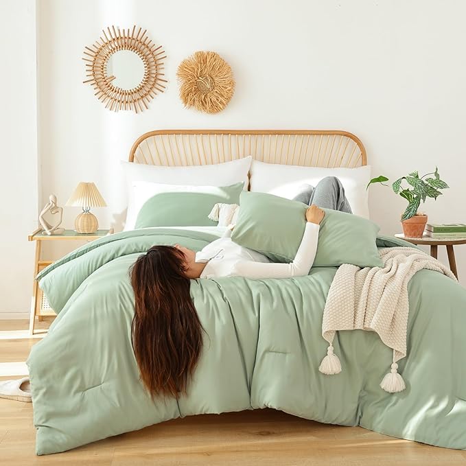 ROSGONIA Full Size Comforter Sets for Girls Boys Teens Sage Green, 3pcs(1 Comforter & 2 Pillowcases), Soft Kids Comforter Sets All Season Dorm Bedding - LeafyLoom