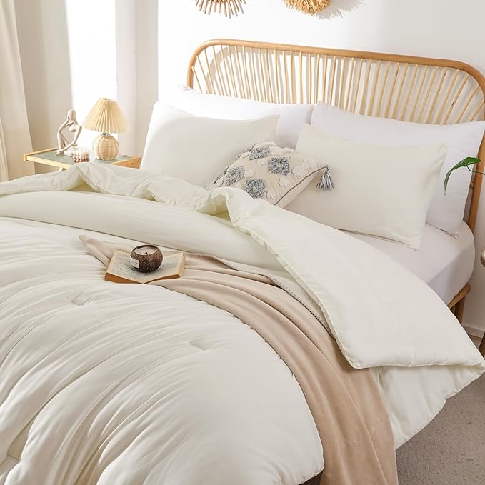 ROSGONIA Ivory Twin Comforter Set for College Girls Boys,1 Boho Comforter & 1 Pillowcase, All Season Kids Comforter Sets Lightweight Dorm Bedding - LeafyLoom