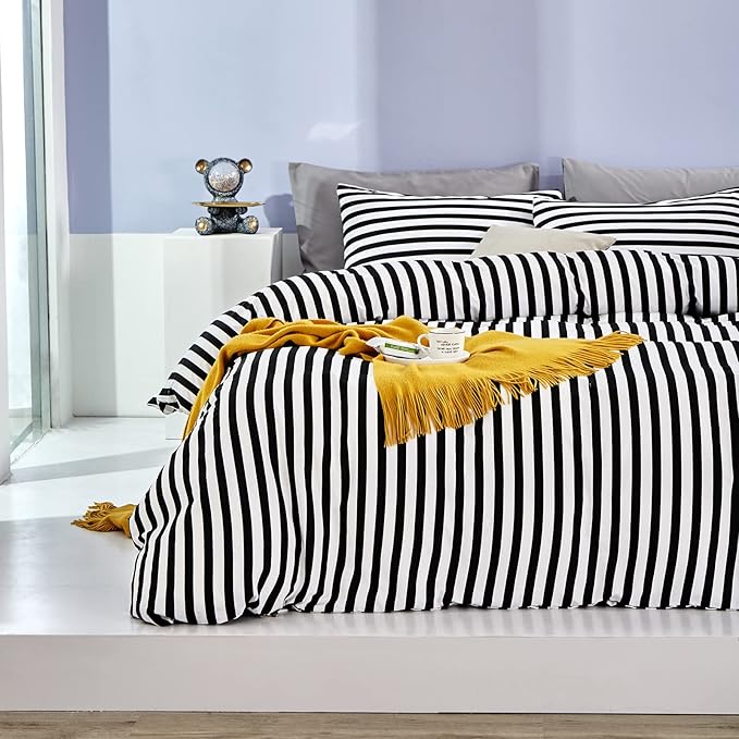 White&Black Stripes Comforter Set Full Women Bedding Set Soft Durable White Striated Bedding Set Black Stripes Ticking Quilts Hotel Quality Comforter Set Girls boy White Black Stripes Bed Set - LeafyLoom