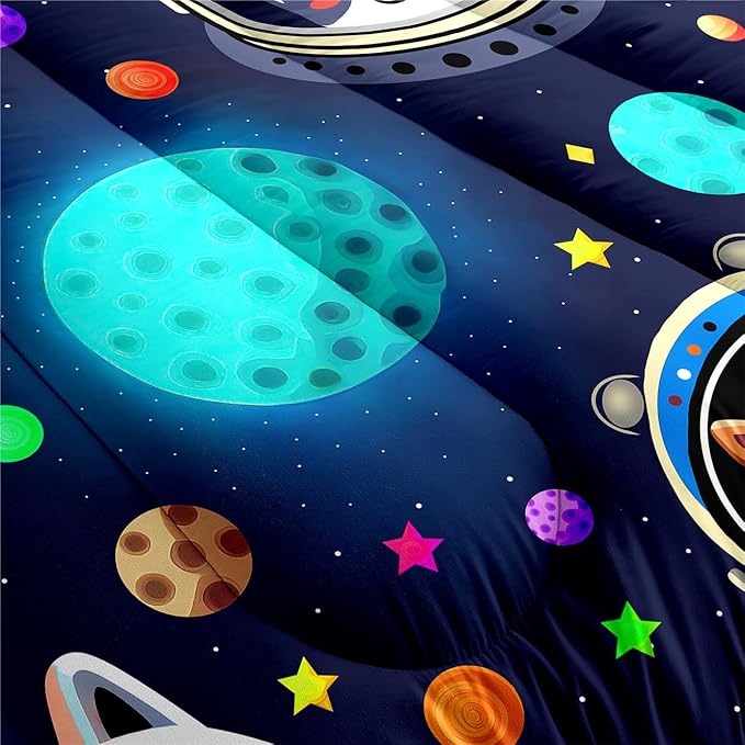 Dog Pattern Comforter Set - 3Pcs Cartoon Universe Dogs Theme Bedding Set for Boys Girls Kids Bedroom Kawaii Animal Pets Bedspreads Cover with 2 Pillowcases for All Season, Queen Size - LeafyLoom