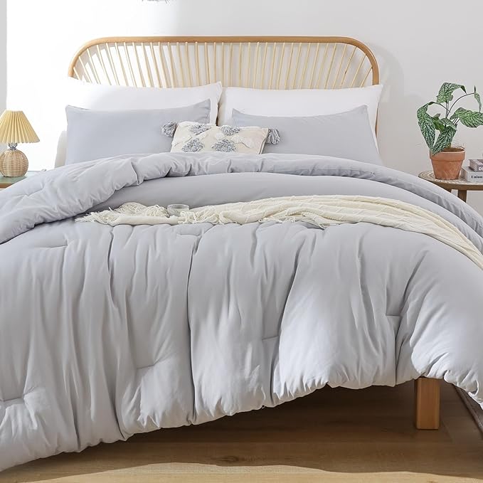 ROSGONIA Oversized King Comforter Light Gray, 3pcs (1 Grey Comforter & 2 Pillowcases), Soft Lightweight Oversized King Size Comforter Sets Bedding - LeafyLoom