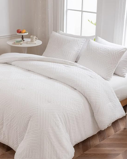 Queen Comforter Set, White Boho Bedding Comforter Sets Extra Fluffy, Tufted Design Bed Comforter 3 Pieces (1 Comforter, 2 Pillowcases) - LeafyLoom