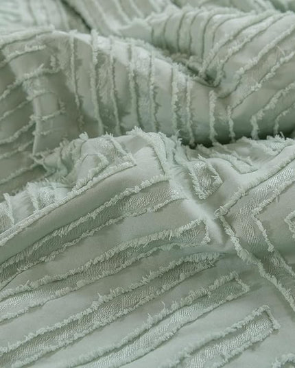 Twin/Twin XL Comforter Sage Green Tufted Design, Boho Twin Sizs Comforter 2 Pieces Lightweight and Fluffy for All Seasons(1 Comforter, 1 Pillowcase) - LeafyLoom