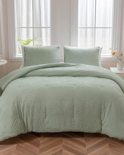King Size Comforter Set, Sage Green Tufted design King Bed Comforter, Boho Bedding Comforter Extra Fluffy, Ideal for All Seasons 3 Pieces (1 Comforter, 2 Pillowcases) - LeafyLoom