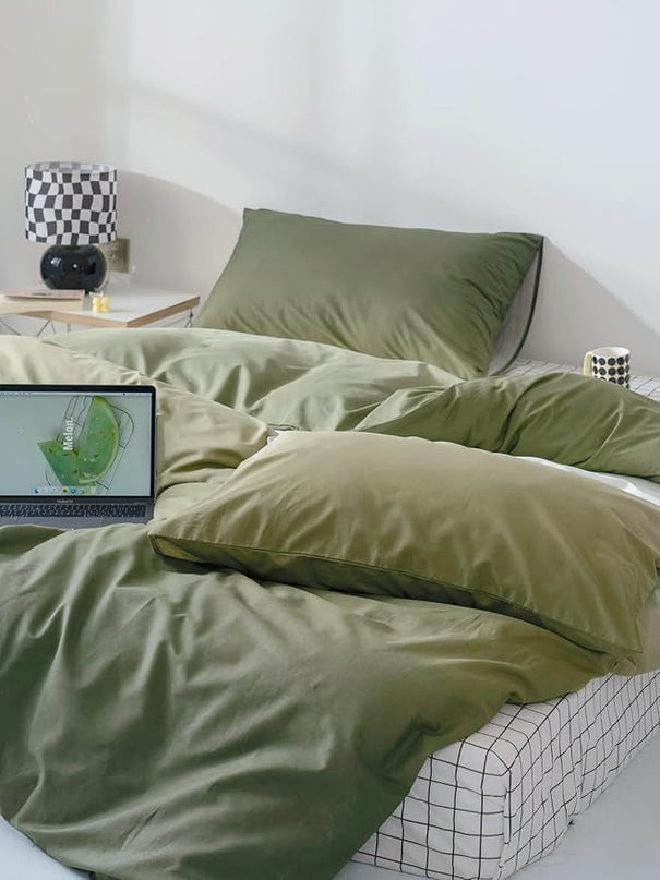 Gradient Green Comforter Set Ombre White Green Bedding Set Cal King Women Aesthetic Comforter 3 PCs Green Color Bed Comforter Set California King Gradient White and Green Comforter Set - LeafyLoom