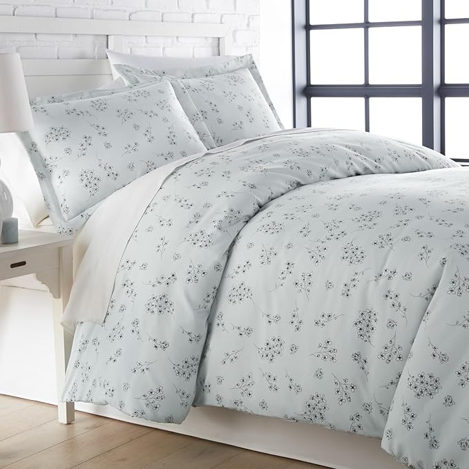 Southshore Fine Living, Inc. 3-Piece Full/Queen Comforter Set, Down Alternative All-Season Floral Comforter with Matching Shams, Soft Flowered Bedspread, Full or Queen Bedding, Sweet Florals Blue - LeafyLoom