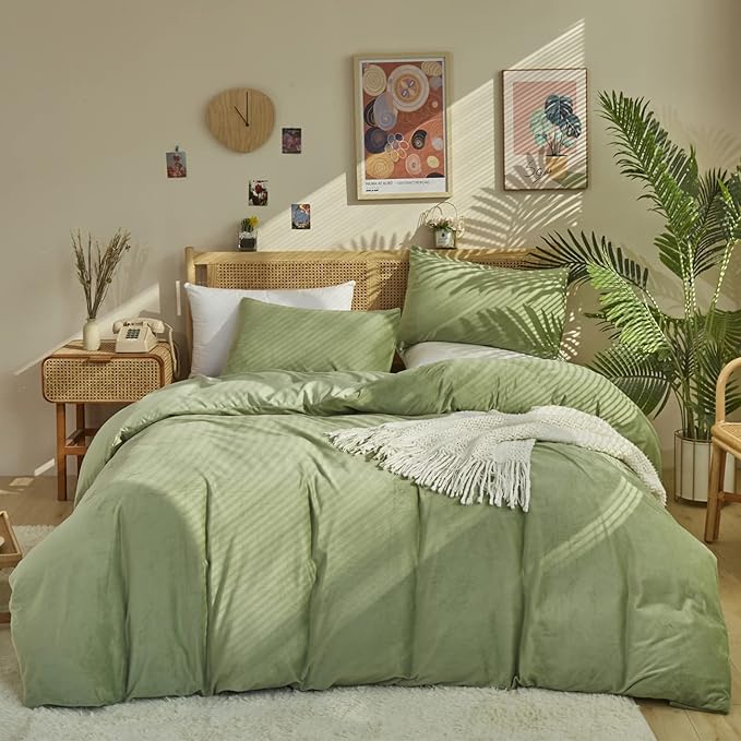 Sage Velvet Comforter Sets Solid Sage Green Flannel Bedding Set 3 Pieces Comforter Set Twin Size Sage Green Velvet Blanket Warm Winter Bedding Set(Sage Velvet, Twin(68'' 90'')) - LeafyLoom