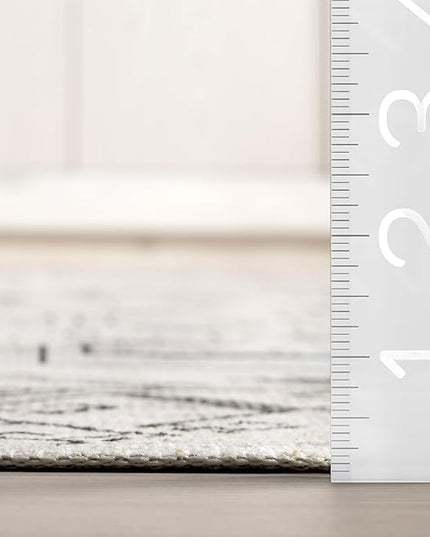 nuLOOM Malena Tribal Bordered Machine Washable Ultra Thin Area Rug, 6' x 9', Light Grey - LeafyLoom