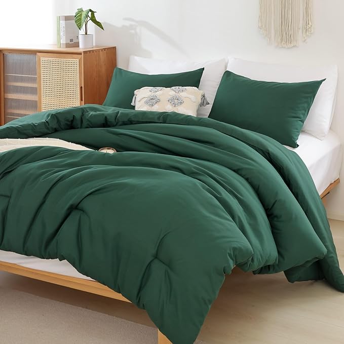 ROSGONIA King Size Comforter Set Emerald Green, 3pcs (1 Boho Dark Forest Comforter & 2 Pillowcases), All Season Blanket Lightweight Bedspreads Quilt - LeafyLoom