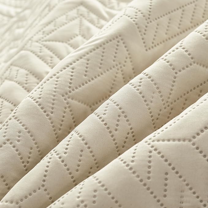 WONGS BEDDING Beige Comforter Set Queen Size(90"×90"), Reversible Boho Geometric Textured Bedding Comforter Sets - 3 Pieces Soft Microfiber Ultrasonic Bedding with 2 Pillowcases - LeafyLoom