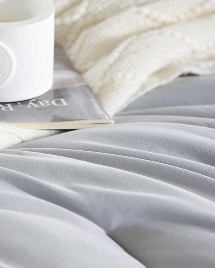 Grey Comforter Queen Size 3PCS Light Grey Comforter with 2 Pillowcases - Ligtweight Soft Solid All Season Queen Comforter Bed Set - Boho Aesthetic Bedding Set for Men and Women - LeafyLoom
