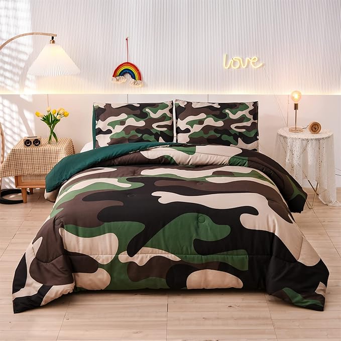 Meeting Story Camouflage Bedding Set, green Colorful Pattern Queen Comforter Set, 3 PCS One Comforter and Two Pillowcases in One Bag, All Season Bedspread for Teens Adults (green, King) - LeafyLoom