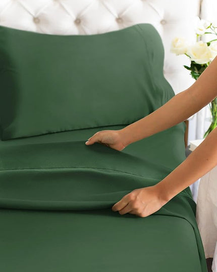 Twin Size 3 Piece Sheet Set - Comfy Breathable & Cooling Sheets - Hotel Luxury Bed Sheets for Women & Men - Deep Pockets, Easy-Fit, Soft & Wrinkle Free Sheets - Emerald Green Oeko-Tex Bed Sheet Set - LeafyLoom