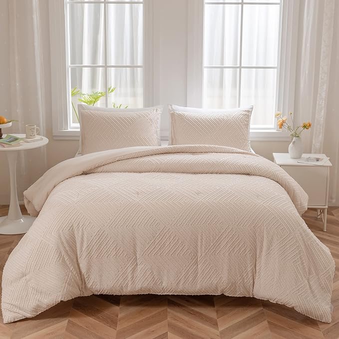 Full Comforter Set, Tufted Cream Comforter Set Full, Boho Bedding Comforter Sets Extra Fluffy, Ideal for All Seasons 3 Pieces (1 Comforter, 2 Pillowcases) - LeafyLoom