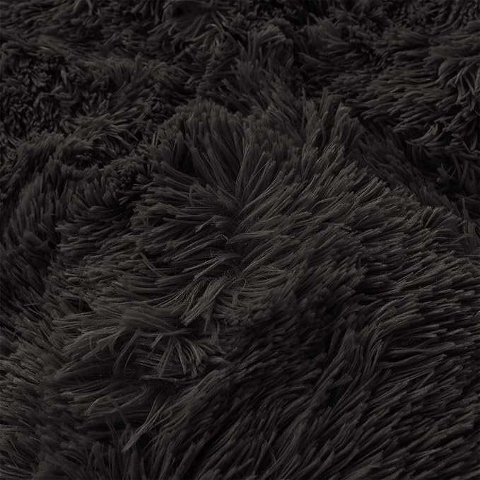 Ultra Soft Black Faux Fur 3 Piece Queen Comforter Set - Plush Fluffy Bedding With Duvet Cover and 2 Pillowcases - LeafyLoom