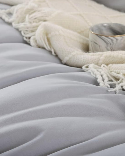 ROSGONIA Gray Comforter Set Queen, 3pcs(1 Boho Light Grey Comforter & 2 Pillowcases) All Season Soft Bedding Lightweight Bedspread Blanket Quilt - LeafyLoom