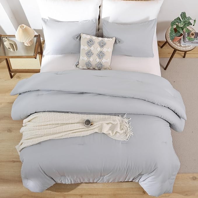 ROSGONIA Oversized King Comforter Light Gray, 3pcs (1 Grey Comforter & 2 Pillowcases), Soft Lightweight Oversized King Size Comforter Sets Bedding - LeafyLoom