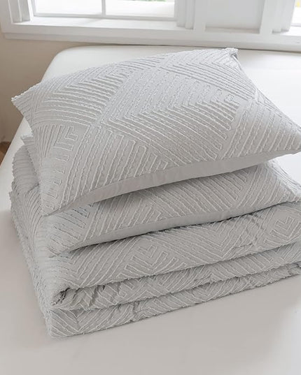 King Size Comforter Set Light Grey, Shabby Chic Tufted Design Boho Bedding Comforter Sets 3 Pieces (1 Comforter, 2 Pillowcases) - LeafyLoom