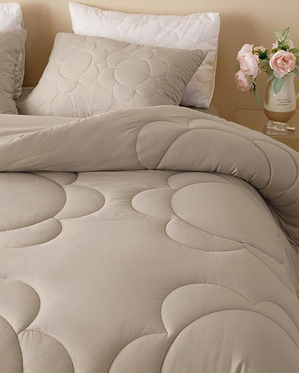 Khaki Flower Comforter King Light Champagne Sunflower Print Bed King Comforter 3 PCs Light Champagne Floral Comforter for Women Girls Bedroom Decor All Season Hotel Quality Comforter Set - LeafyLoom