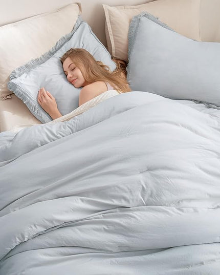 Andency Light Grey Comforter Set Queen, 3 Pieces Boho Tassel Lightweight Bedding Comforter Sets, All Season Soft Fluffy Fringe Bed Set (90x90In Comforter & 2 Pillowcases) - LeafyLoom