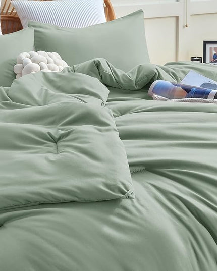CozyLux Sage Green Comforter Set King Size, 3 Pieces Solid Breathable Quilted Style Bedding Sets, Luxury Fluffy Soft Microfiber Comforter for All Season(1 Comforter & 2 Pillowcases) - LeafyLoom